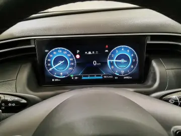 HYUNDAI TUCSON 1.6 T-GDI DCT PHEV AWD Klimaaut. RFK