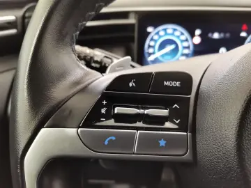 HYUNDAI TUCSON 1.6 T-GDI DCT PHEV AWD Klimaaut. RFK