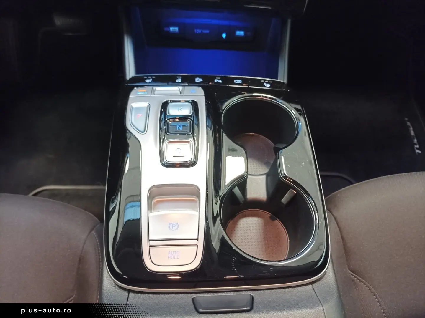 HYUNDAI Tucson 1.6 T-GDI Trend 4WD Navi Lenkrhzg. CAM