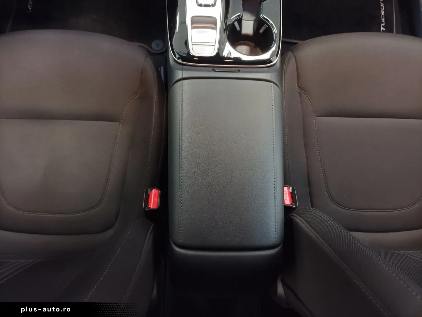 HYUNDAI Tucson 1.6 T-GDI Trend 4WD Navi Lenkrhzg. CAM