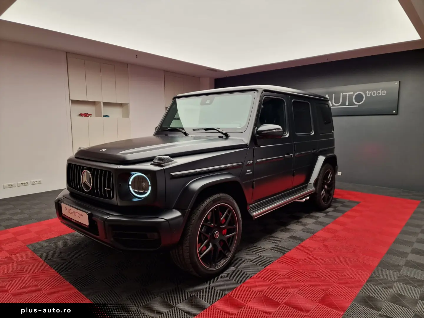 Mercede Benz G63 Night magno