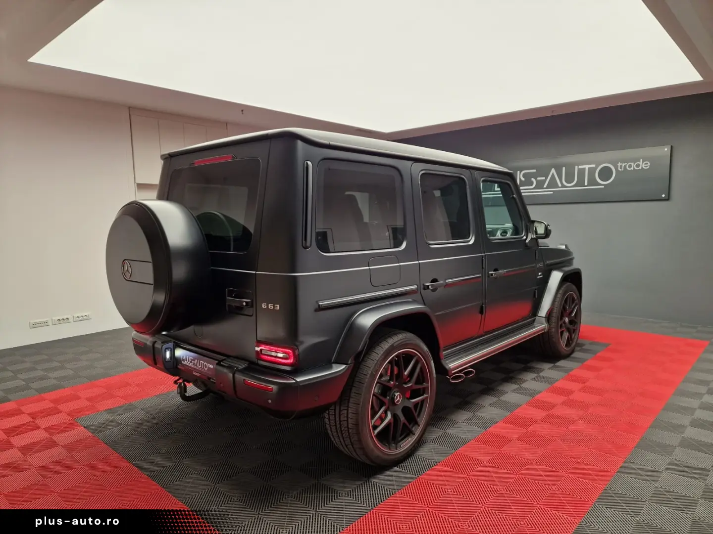 Mercede Benz G63 Night magno
