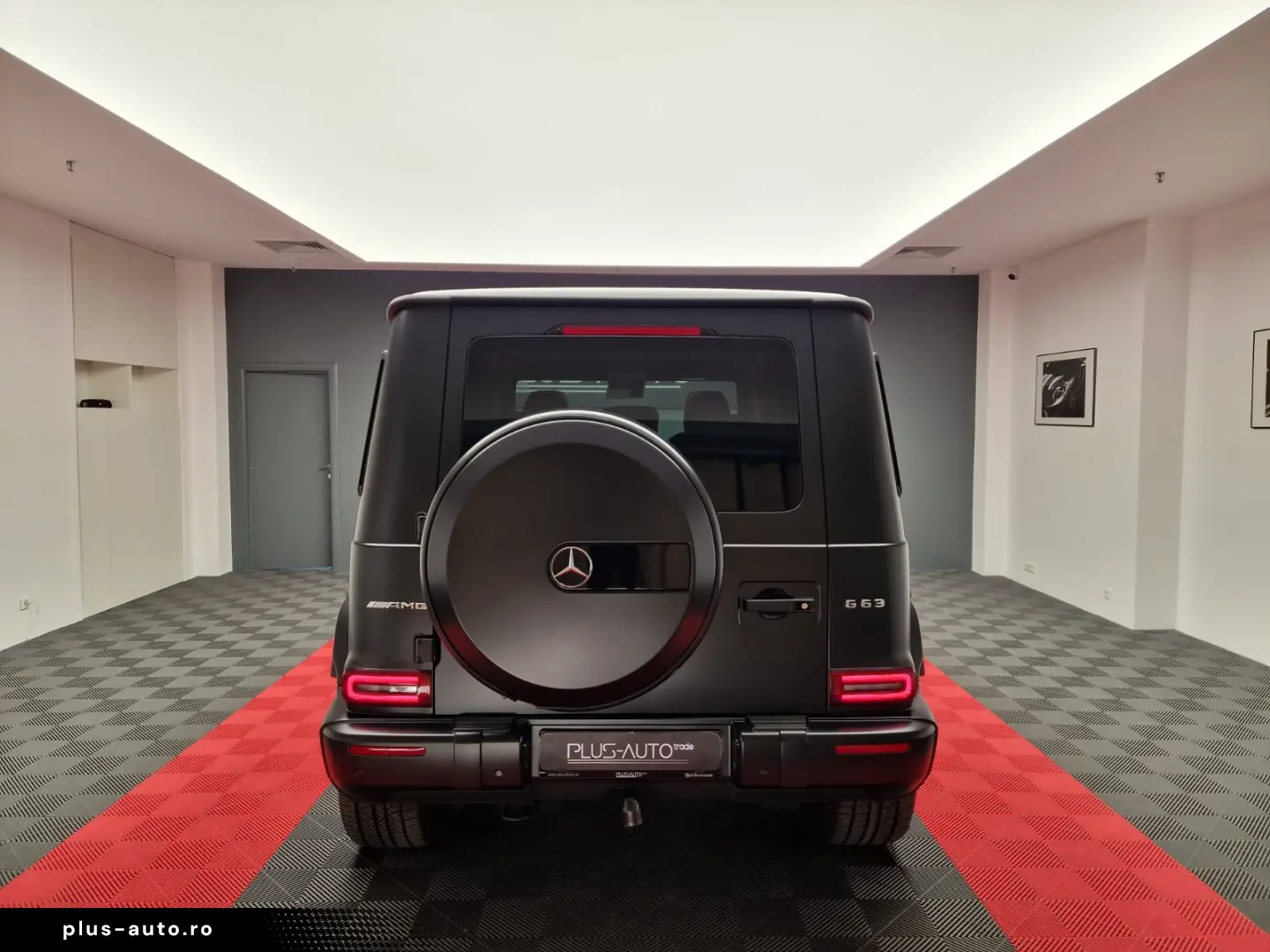 Mercede Benz G63 Night magno