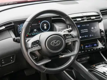 HYUNDAI Tucson 1.6 TGDI PHEV 4WD DCT SHZ KAM SHZ KLIMA