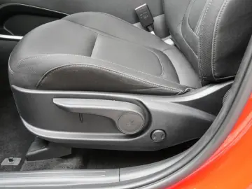 HYUNDAI Tucson 1.6 TGDI PHEV 4WD DCT SHZ KAM SHZ KLIMA