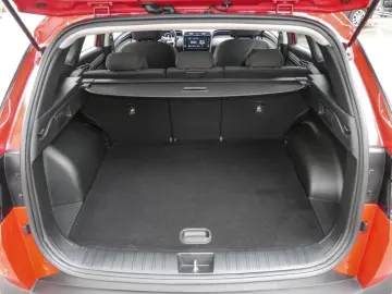 HYUNDAI Tucson 1.6 TGDI PHEV 4WD DCT SHZ KAM SHZ KLIMA