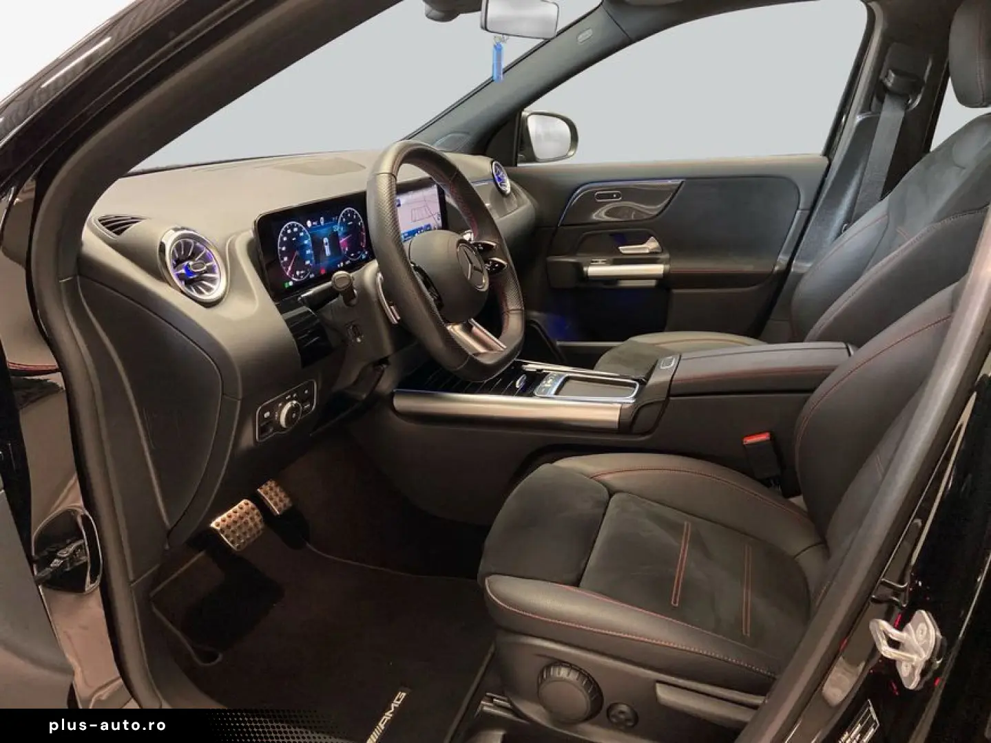 MERCEDES-BENZ GLA 180