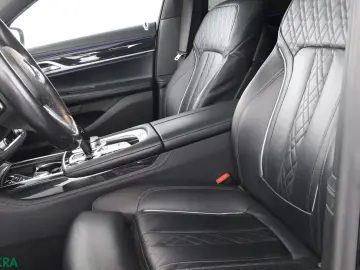 BMW 750 i xDrive M SPORT STANDHZ SOFTCLOSE