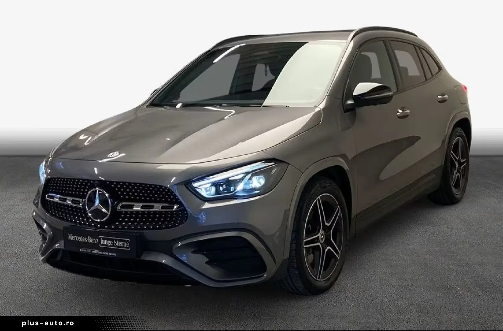MERCEDES-BENZ GLA 200
