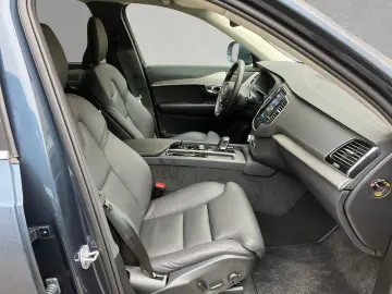 VOLVO XC90 T8 AWD Recharge Plus Bright 7-Sitzer ACC