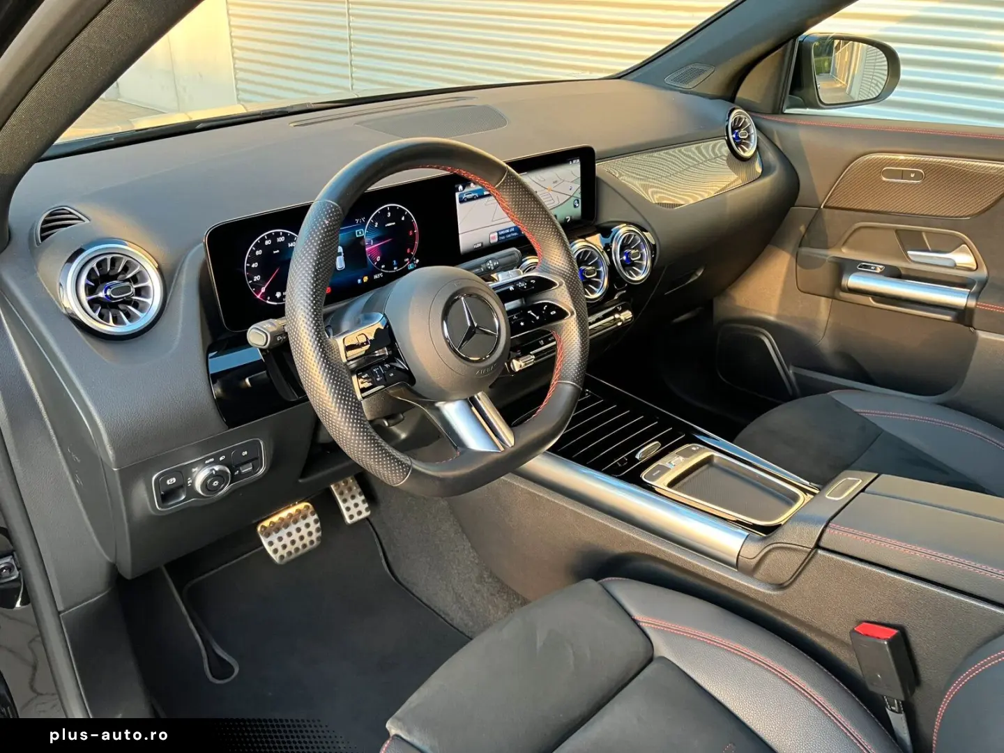 MERCEDES-BENZ GLA 180 d AMG Line