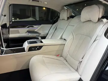 BMW 730 Ld Lang M-Sport Executive Lounge