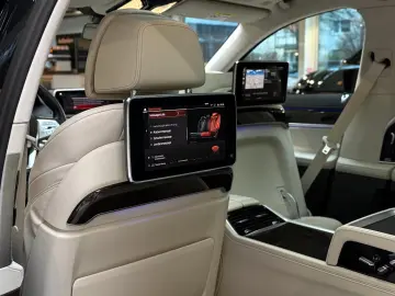 BMW 730 Ld Lang M-Sport Executive Lounge