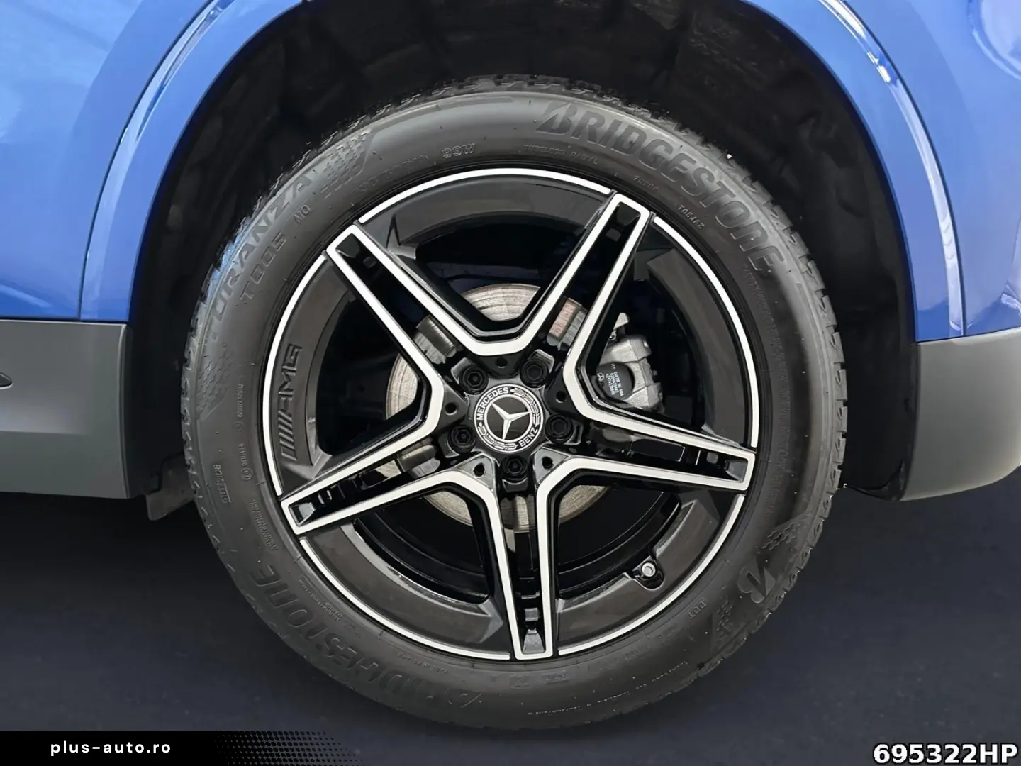 MERCEDES-BENZ GLA 180 AMG