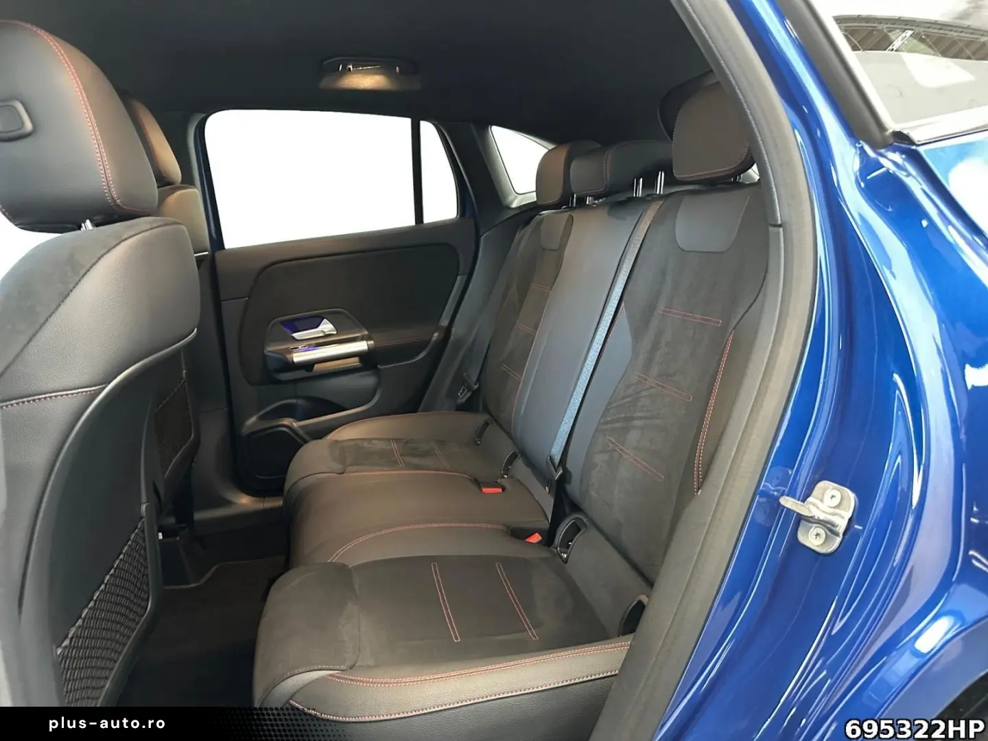 MERCEDES-BENZ GLA 180 AMG