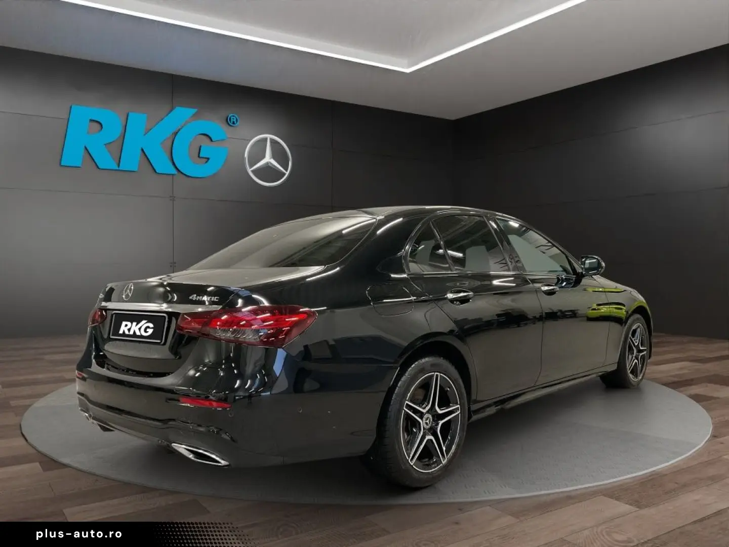 MERCEDES-BENZ E 300 de 4M AMG NIGHT DISTRONIC BURMES&hellip;