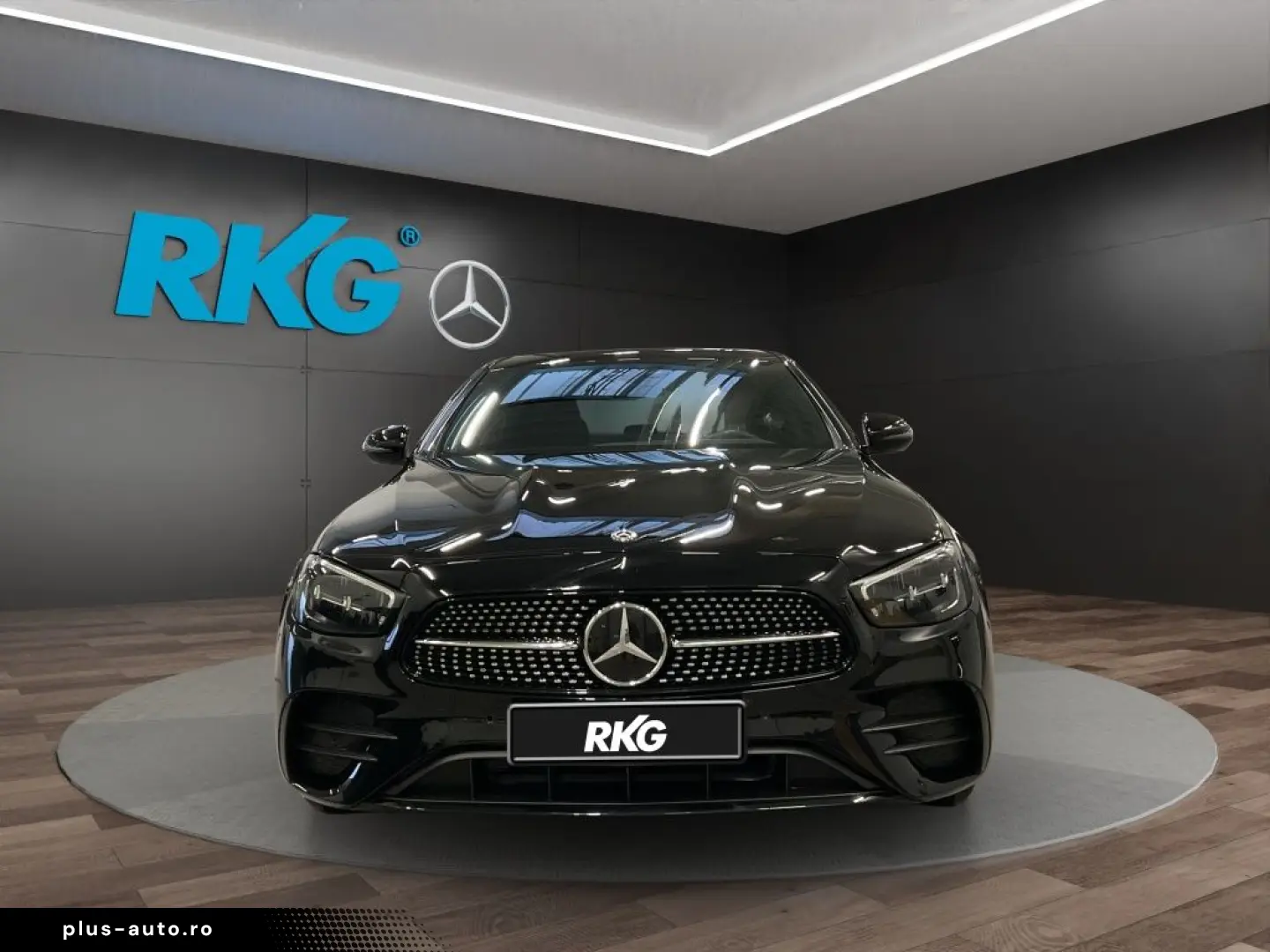 MERCEDES-BENZ E 300 de 4M AMG NIGHT DISTRONIC BURMES&hellip;