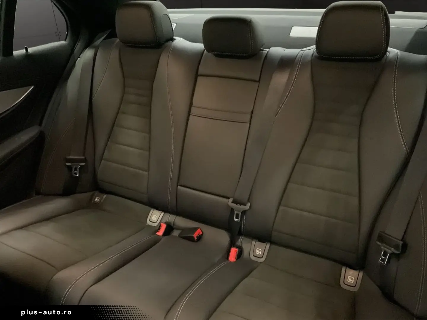 MERCEDES-BENZ E 300 de 4M AMG NIGHT DISTRONIC BURMES&hellip;