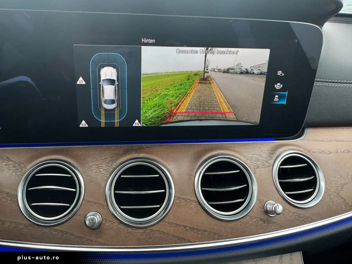 MERCEDES-BENZ E 300 d 4M AMG WIDESCREEN LEDER NAPPA &hellip;