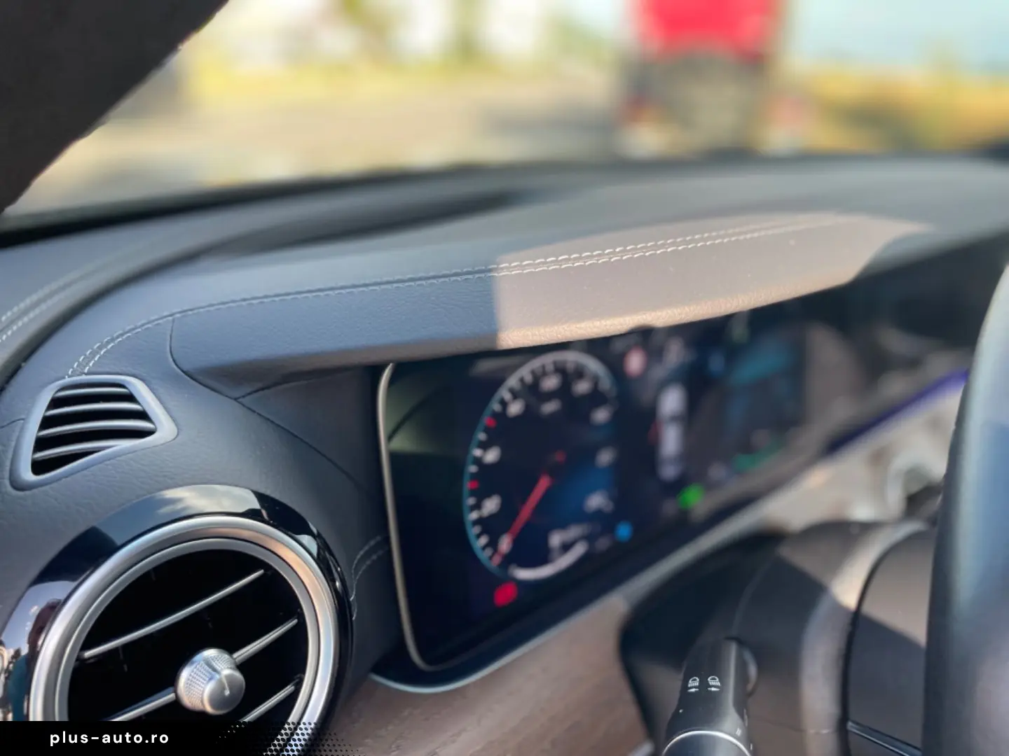 MERCEDES-BENZ E 300 d 4M AMG WIDESCREEN LEDER NAPPA &hellip;