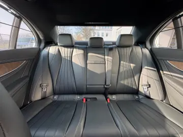 MERCEDES-BENZ E 300 d 4M AMG WIDESCREEN LEDER NAPPA &hellip;