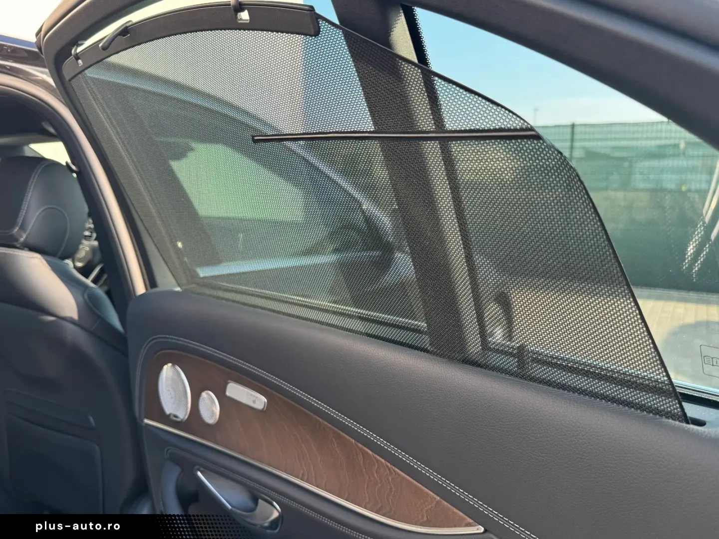 MERCEDES-BENZ E 300 d 4M AMG WIDESCREEN LEDER NAPPA &hellip;