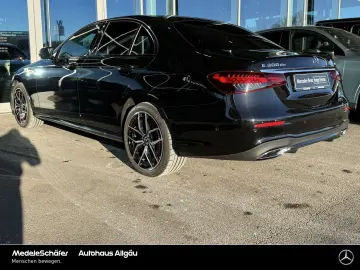 MERCEDES-BENZ E 300 de 4MATIC AMG Night AHK Distro Burm Memo