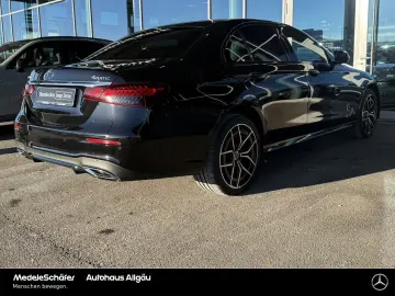 MERCEDES-BENZ E 300 de 4MATIC AMG Night AHK Distro Burm Memo