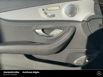 MERCEDES-BENZ E 300 de 4MATIC AMG Night AHK Distro Burm Memo