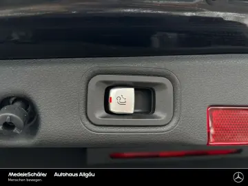 MERCEDES-BENZ E 300 de 4MATIC AMG Night AHK Distro Burm Memo