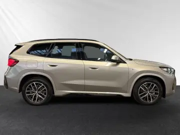 BMW X1 sDrive18i M Sportpaket Parkass. 18 LMR