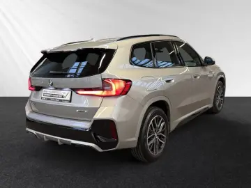 BMW X1 sDrive18i M Sportpaket Parkass. 18 LMR