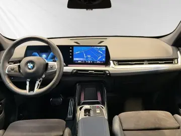 BMW X1 sDrive18i M Sportpaket Parkass. 18 LMR