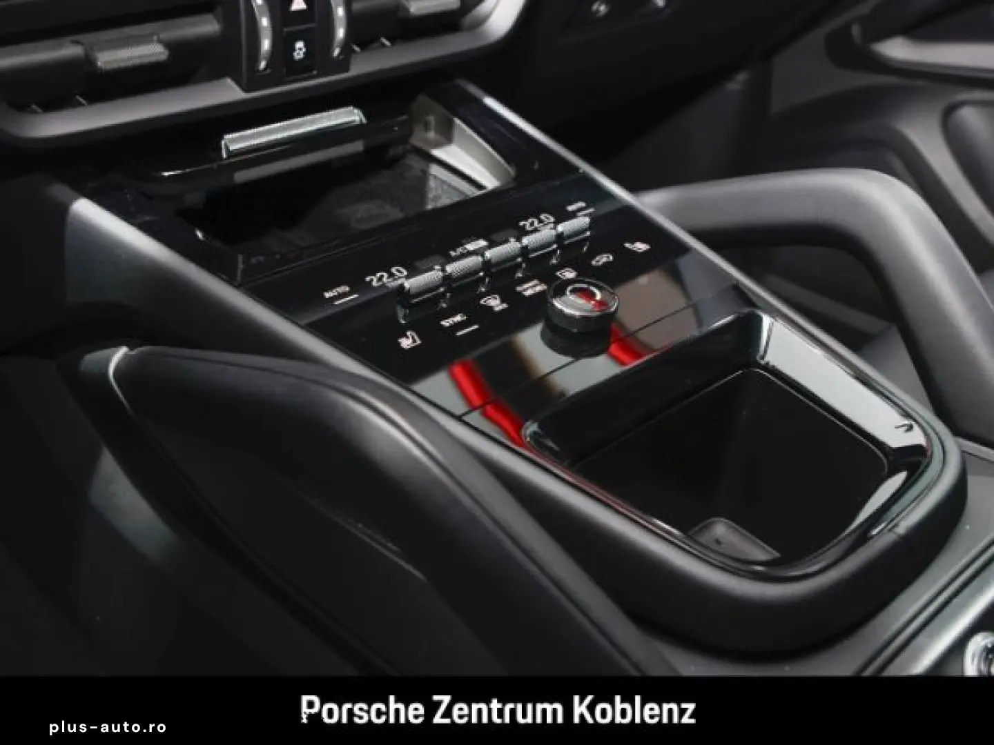 PORSCHE Cayenne E-Hybrid