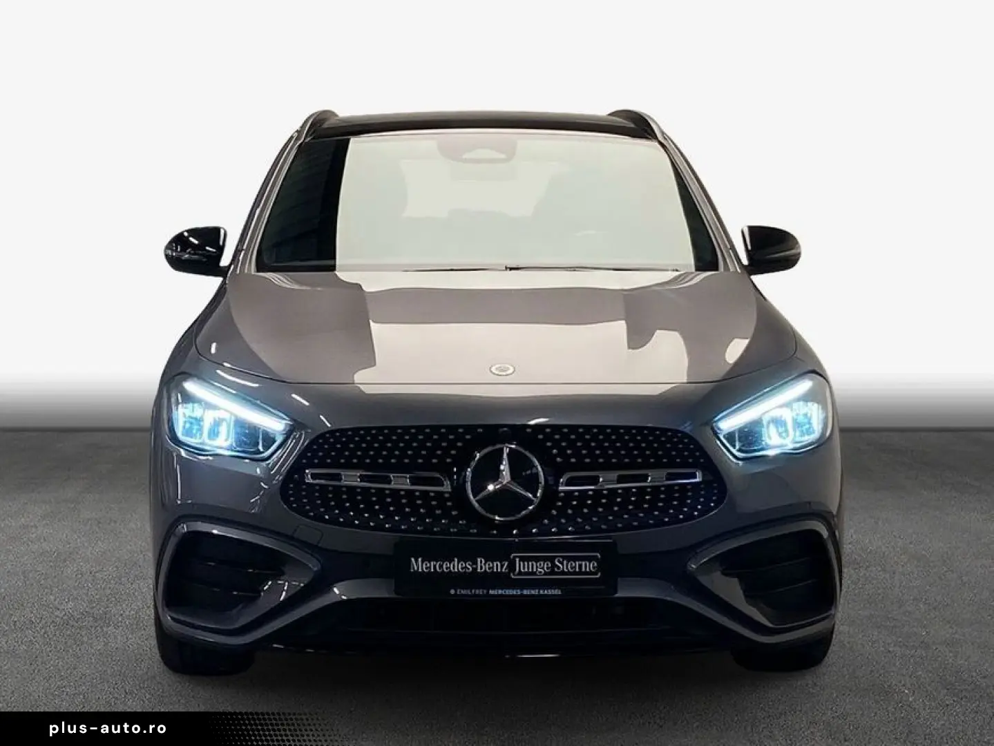 MERCEDES-BENZ GLA 180 AMG