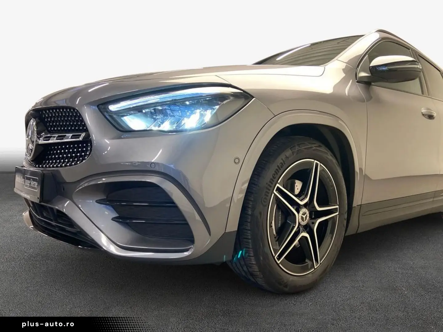 MERCEDES-BENZ GLA 180 AMG