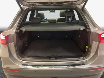 MERCEDES-BENZ GLA 180 AMG