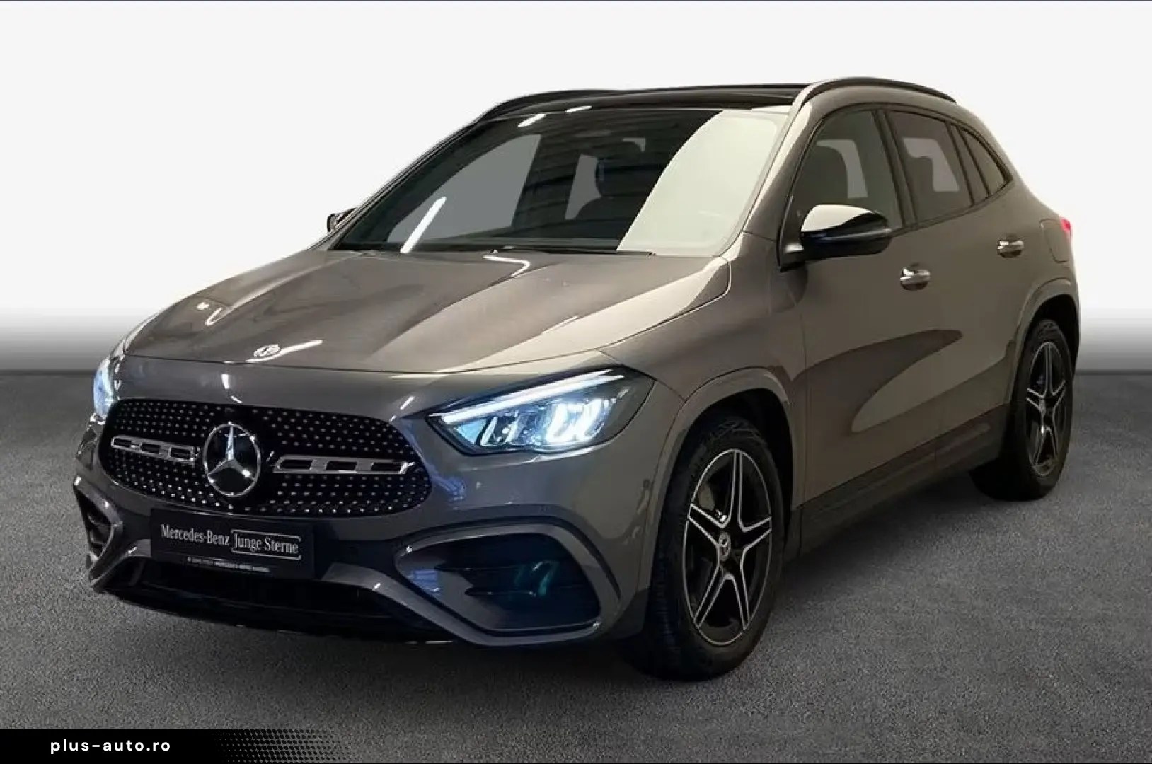 MERCEDES-BENZ GLA 180 AMG
