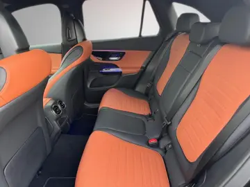 MERCEDES-BENZ GLC 200 4M AMG