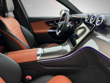 MERCEDES-BENZ GLC 200 4M AMG