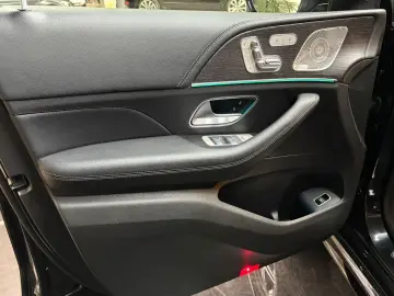 MERCEDES-BENZ GLE 300d 4Matic AMG