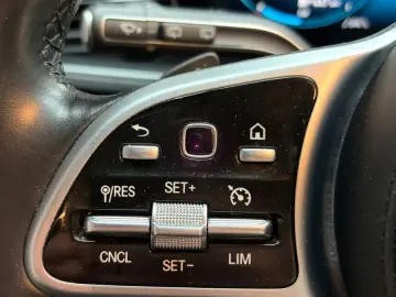 MERCEDES-BENZ GLE 300d 4Matic AMG