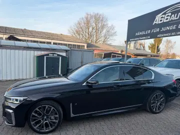 BMW 740 d xDr. M Sport ACC B&W eGSD