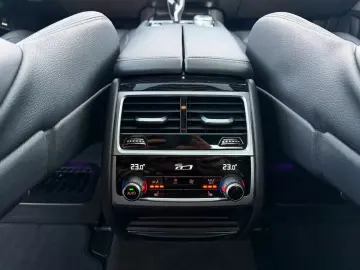 BMW 740 d xDr. M Sport ACC B&W eGSD