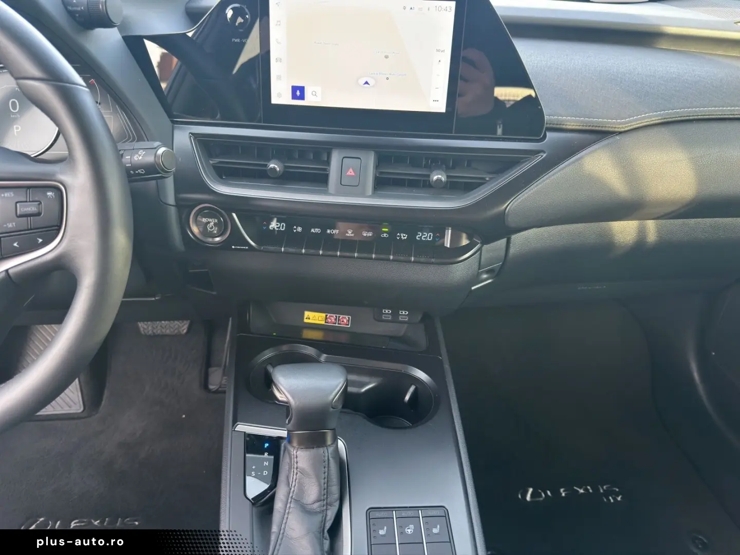 LEXUS UX 250H F-SPORT-DESIGN CARPLAY 15 JAHRE GARA