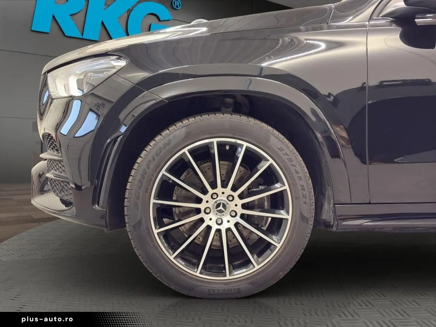 MERCEDES-BENZ GLE 300 d 4M AMG