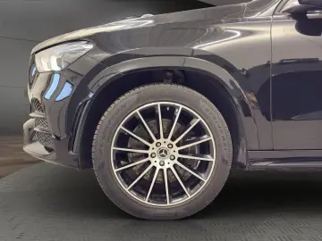 MERCEDES-BENZ GLE 300 d 4M AMG