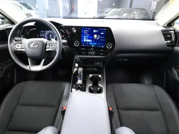 LEXUS NX 350h Comfort