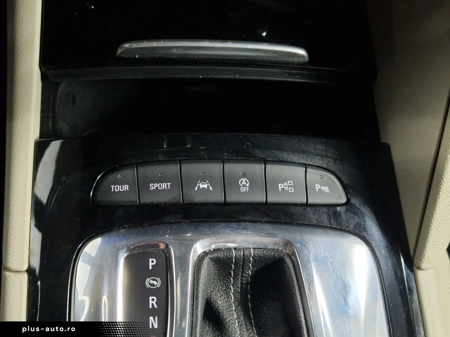 OPEL INSIGNIA SPORT TOURER 4X4 2.0CDTI 210CP 2018