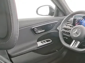 Mercedes-Benz E 200 AMG Line Advanced Night-Paket